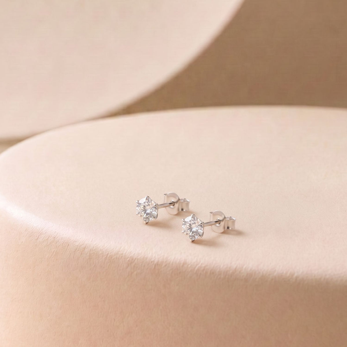 Silver Earrings Simple Solitaire Studs in 925 Sterling Silver