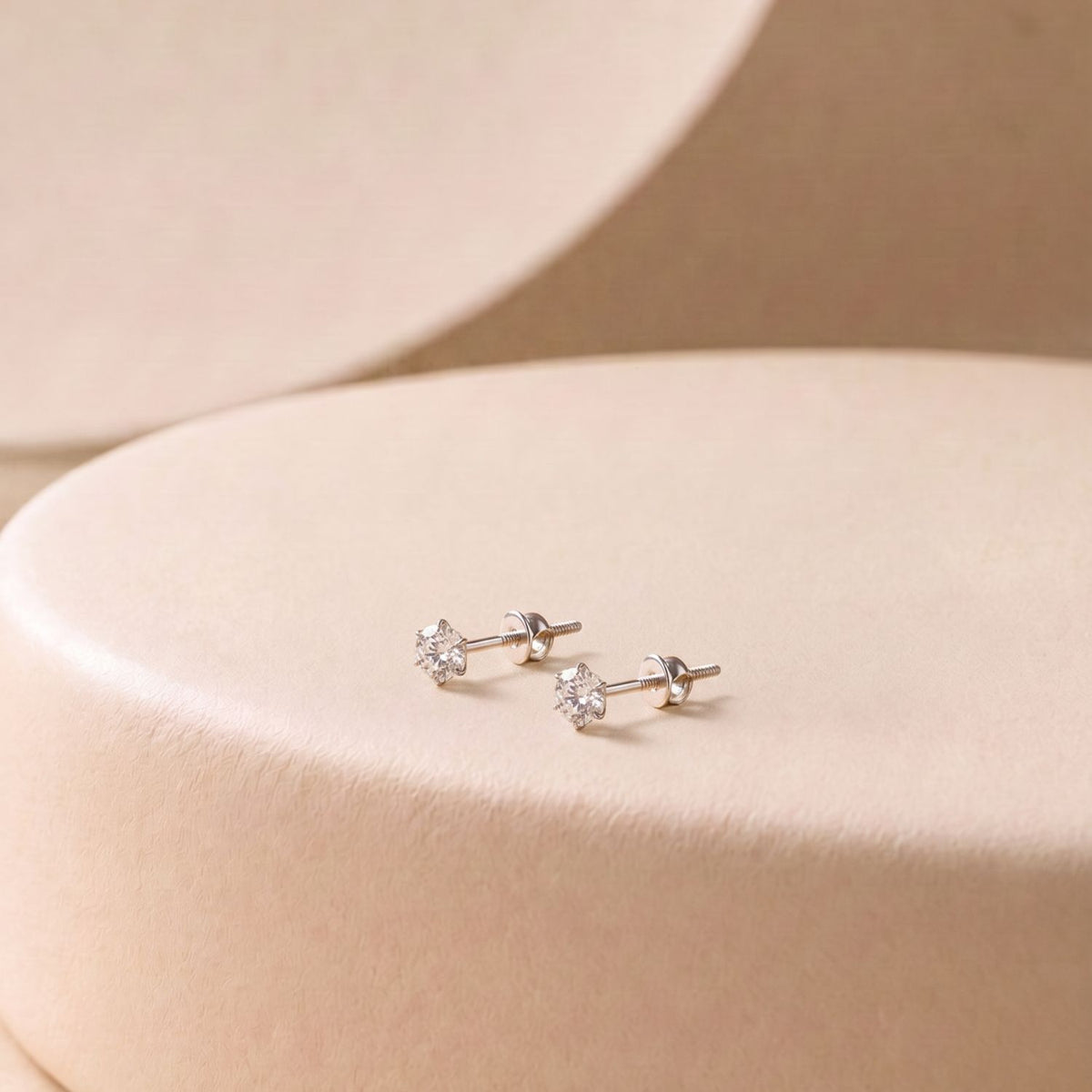 Silver Earrings for Women Solitaire Screwback Studs in 925 Silver