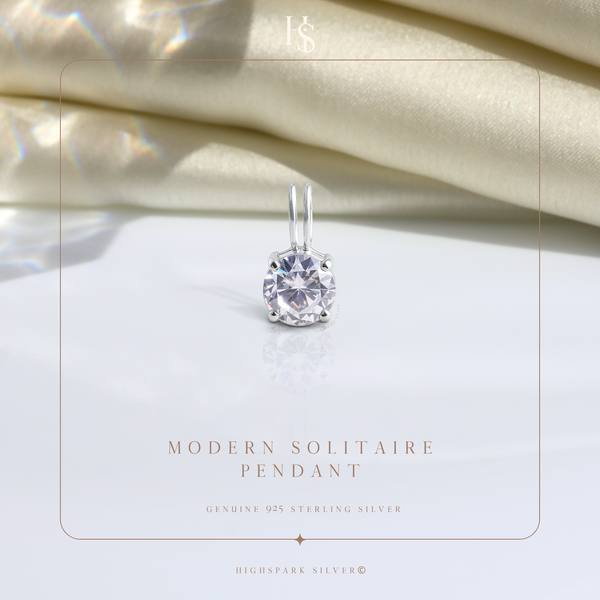 Modern Solitaire Pendant With Chain in 925 Sterling Silver For Women