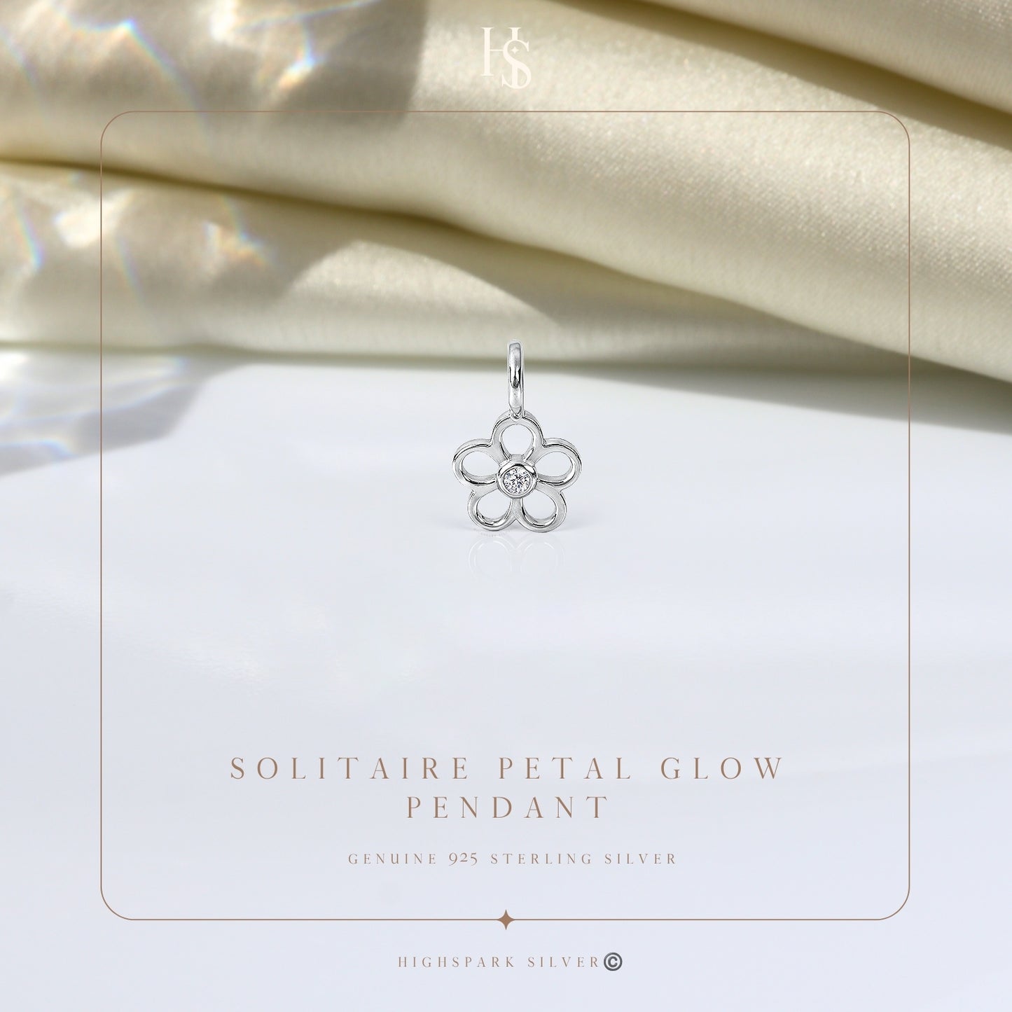 Elegant Daisy Floral Pendant With Chain in 925 Sterling Silver For Women