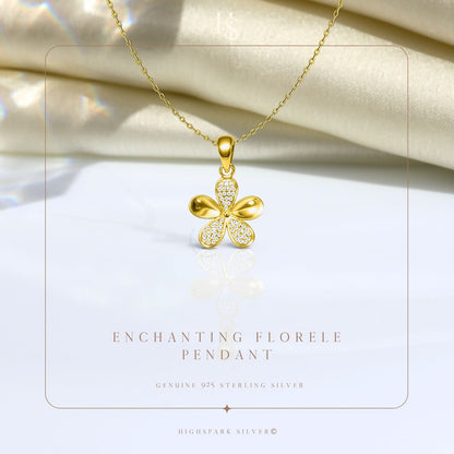 Gold-Plated Flower Pendant Necklace in 925 Sterling Silver