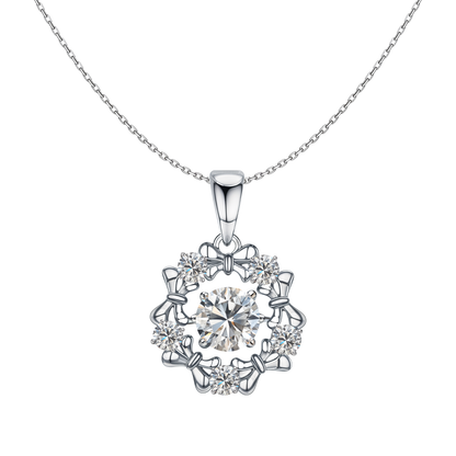 Scintillating Solitaire Cluster Pendant With Chain in 925 Sterling Silver For Women