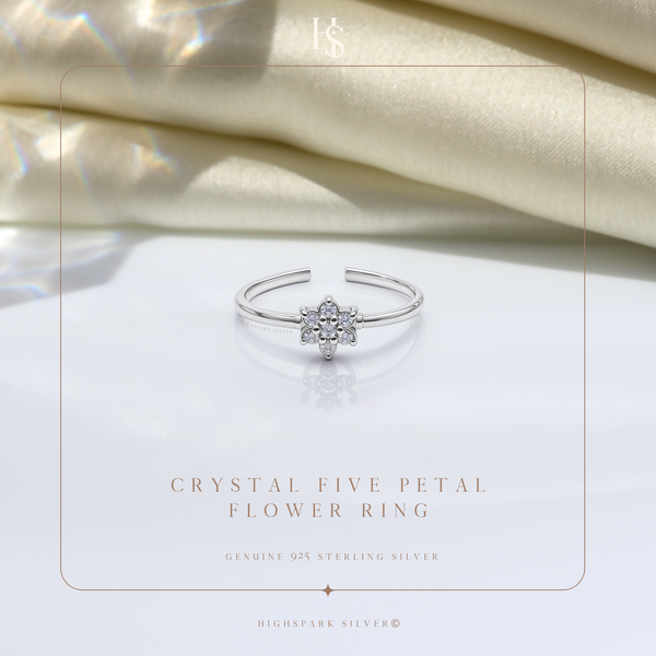 Elegant Five-Petal Blossom Solitaire Adjustable Ring in 92.5 Sterling Silver With Diamond like Brilliance Zirconia