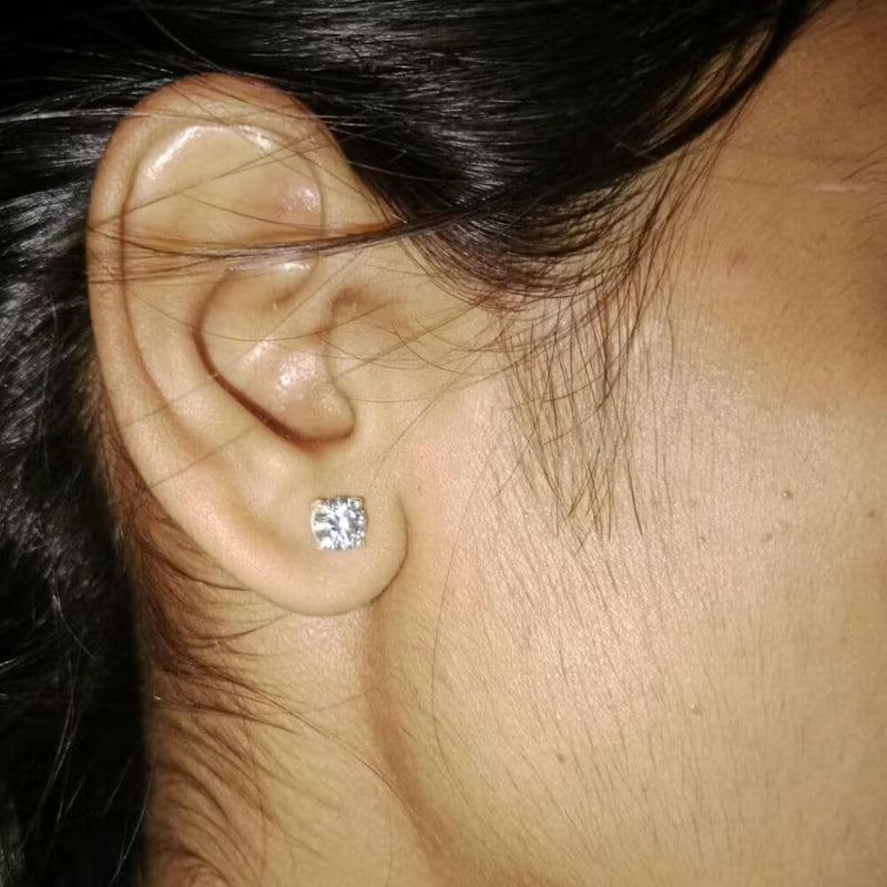 Customer photo - Classic 4-Prong Solitaire Studs in 925 Sterling Silver