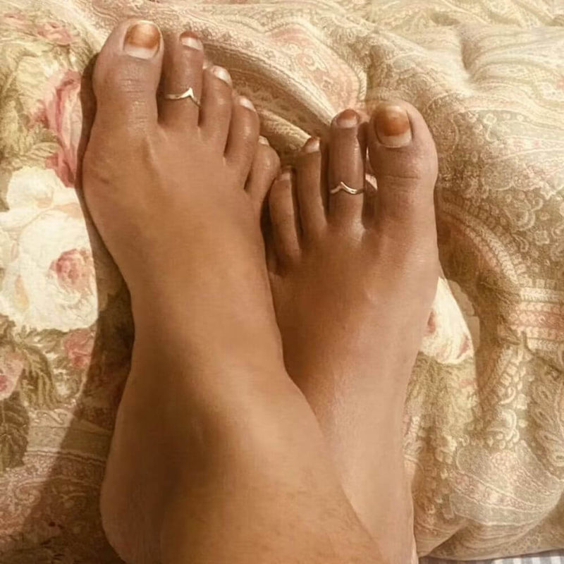 Customer photo - Classic Single Band Toe Ring Pair, Adjustable in 925 Sterling Silver